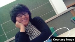 Shugaba Barack Obama ya ziyarci gidan 'Bob Marley' a Jamaica, Afrilu 8, 2015.