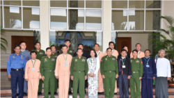 ဝ နဲ့ မိုင်းလား တို့ ကာချုပ်နဲ့ တွေ့ဆုံမှု ဝ နဲ့ မိုင်းလား တို့ ကာချုပ်နဲ့ တွေ့ဆုံမှု