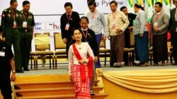 ဒီမိုကရေစီ အသွင်ကူးပြောင်းရေး လမ်းကြောင်းမှန်ပေါ် ရောက်နေပြီလား ဒီမိုကရေစီ အသွင်ကူးပြောင်းရေး လမ်းကြောင်းမှန်ပေါ် ရောက်နေပြီလား