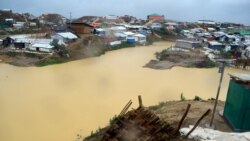 မုတ်သုံမိုးကြောင့် ဒုက္ခသည်တွေ စိုးရိမ်ဖွယ်အခြေအနေကြုံ မုတ်သုံမိုးကြောင့် ဒုက္ခသည်တွေ စိုးရိမ်ဖွယ်အခြေအနေကြုံ