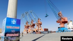 “中国-巴基斯坦经济走廊”的巴基斯坦瓜达尔港(2016年11月13日)