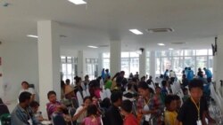 ကရင်ဒုက္ခသည် ၁၀၀ ကျော် နေရပ်ပြန် ကရင်ဒုက္ခသည် ၁၀၀ ကျော် နေရပ်ပြန်