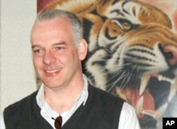 尼尔•海伍德2011年在北京(资料照片)