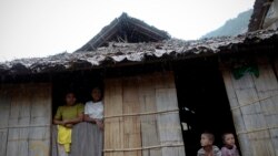 မယ်လဒုက္ခသည်စခန်းမှာ မိမိကိုယ်ကို အဆုံးစီရင်မှုနှုန်းတိုး မယ်လဒုက္ခသည်စခန်းမှာ မိမိကိုယ်ကို အဆုံးစီရင်မှုနှုန်းတိုး