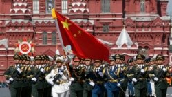 中国军队抵莫斯科参加红场阅兵，俄罗斯反应低调冷淡