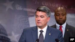 美国参议院亚太委员会主席加德纳