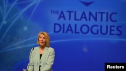 资料照:美国国务院负责欧洲和欧亚事务的助理国务卿凯伦·唐弗瑞德(Karen Donfried)