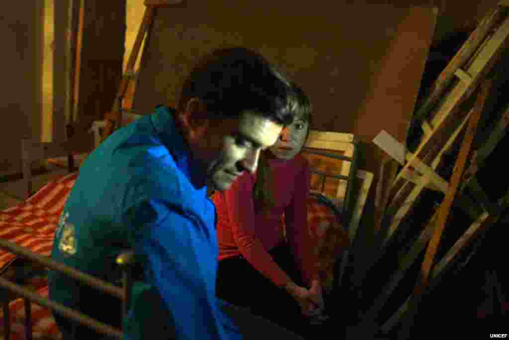 Орландо Блум у 13-й школі Слов'янська