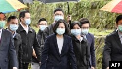 资料照:台湾总统蔡英文在新北市出席网络安全调查办公室的成立仪式。(2020年4月24日)