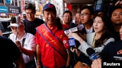 台湾鸿海集团创办人郭台铭2023年10月29日出席一场拉票活动 。(路透社)