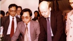 Nhà ngoại giao Mỹ đầu tiên tại Việt Nam: ‘chặng đường 25 năm rất ấn tượng’ Nhà ngoại giao Mỹ đầu tiên tại Việt Nam: ‘chặng đường 25 năm rất ấn tượng’