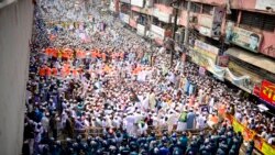 ရုပ်ပြောင်ကာတွန်းအပေါ် ပြင်သစ်သမ္မတသဘောထား ဘင်္ဂလားဒေ့ရှ် လူထောင်ချီကန့်ကွက်ဆန္ဒပြ ရုပ်ပြောင်ကာတွန်းအပေါ် ပြင်သစ်သမ္မတသဘောထား ဘင်္ဂလားဒေ့ရှ် လူထောင်ချီကန့်ကွက်ဆန္ဒပြ