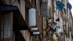 ရုပ်သံဂြိုဟ်တု စလောင်းတွေ ဖြုတ်သိမ်းခံနေရ ရုပ်သံဂြိုဟ်တု စလောင်းတွေ ဖြုတ်သိမ်းခံနေရ