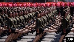 Tư liệu: Binh sĩ của Quân đội Nhân dân Triều Tiên (KPA) diễn hành tại Quảng trường Kim Il Sung ở Bình Nhưỡng vào ngày Quốc Khánh thứ 70 của Triều Tiên ngày 9/9/2018. AFP PHOTO / Ed JONES