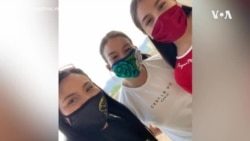 中学老师通过远程授课回馈乡里 中学老师通过远程授课回馈乡里