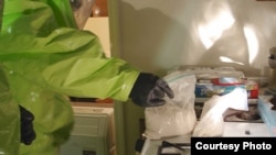 美国缉毒局在侦察犯罪现场 (美国缉毒局提供)