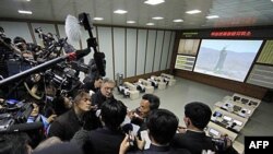 Контрольний центр космічного центру КНДР