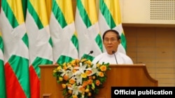 သမ္မတ ဦးဝင်းမြင့် မူးယစ်ဆေးဝါးတိုက်ဖျက်ရေး အထိမ်းအမှတ်နေ့ အခမ်းအနားမှာ မိန့်ခွန်းပြောကြားနေစဉ်- နေပြည်တော် ဇွန်လ ၂၆ ၂၀၁၈ (ဓါတ်ပုံ- Myanmar President Office)