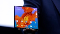 အပြိုင်ကြော်ငြာနေကြတဲ့ 5G အပြိုင်ကြော်ငြာနေကြတဲ့ 5G