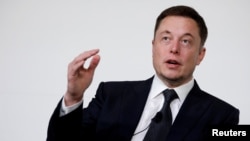 Elon Musk, tổng giám đốc SpaceX và Tesla, vừa dự báo trí tuệ nhân tạo có thể làm nổ ra Thế chiến III.