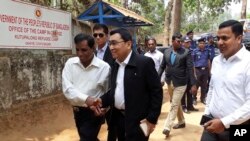 ဒေါက်တာ ဝင်းမြတ်အေးဘင်္ဂလားဒေရှ့် ရောက်ရှိစဉ်