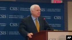 美国国会参议员麦凯恩