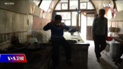 时事大家谈:谁为中国贫困老人养老买单? 时事大家谈:谁为中国贫困老人养老买单?