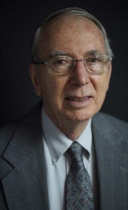 乔治华盛顿大学兼职教授大卫·汉密尔顿·希恩(David Hamilton Shinn, 照片由本人提供)