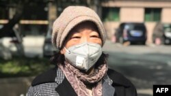 中国作家方方在中国武汉接受媒体采访。(2020年2月22日)