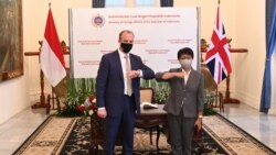 အင်ဒိုနီးရှားနိုင်ငံခြားရေးဝန်ကြီး နဲ့ ဗြိတိန်နိုင်ငံခြားရေးဝန်ကြီး ၂ဦးဆွေးနွေးပွဲ။ ဧပြီ၊ ၇၊ ၂ဝ၂၁ အင်ဒိုနီးရှားနိုင်ငံခြားရေးဝန်ကြီး နဲ့ ဗြိတိန်နိုင်ငံခြားရေးဝန်ကြီး ၂ဦးဆွေးနွေးပွဲ။ ဧပြီ၊ ၇၊ ၂ဝ၂၁