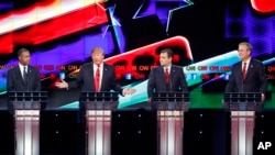 美国共和党总统参选人在拉斯维加斯进行了本年度最后一场电视辩论。(2015年12月15日)