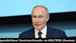 Tổng thống Vladimir Putin ngày 12/9 nói “...Đây là vấn đề quyết định liệu các quốc gia NATO có trực tiếp tham gia vào một cuộc xung đột quân sự hay không”,