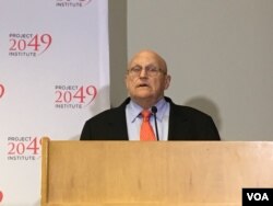 前美国副国务卿阿米蒂奇(Richard Armitage) (美国之音钟辰芳拍摄)