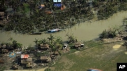 နာဂစ်မုန်တိုင်း တိုက်ခတ်စဉ်