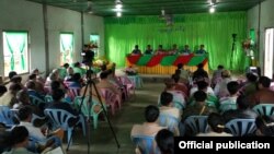 JMC-U အဖွ့ဲဝင်များ ဒေသခံတိုင်းရင်းသားများနှင့်တွေ့ဆုံ ( အောက်တိုဘာလ ၃၁ ရက်နေ့ ၂၀၁၆)