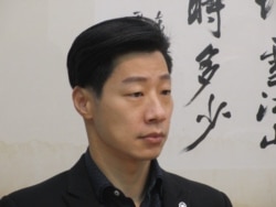 台湾无党籍立委林昶佐(美国之音张永泰拍摄)