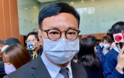 唯一自称非建制派的社福界立法会议员狄志远表示,议会和谐不代表社会撕裂已经消失 (美国之音/汤惠芸)