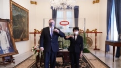 美国国务期蓬佩奥2020年10月29日与印度尼西亚外长马尔苏迪会晤(印尼外交部照片)
