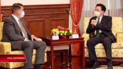 Giới chức Mỹ thăm Đài Loan, Trung Quốc bắt đầu tập trận Giới chức Mỹ thăm Đài Loan, Trung Quốc bắt đầu tập trận