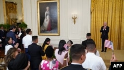 美国总统拜登在白宫参加新公民的入籍宣誓仪式(2021年7月2日)