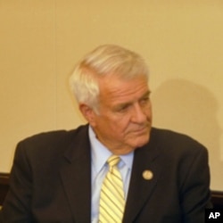 众议院拨款委员会共和党人卡特众议员