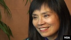 华裔女作家闵安琪