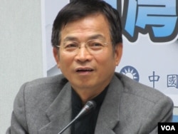 执政党国民党立委 赖士葆 (美国之音张永泰拍摄)