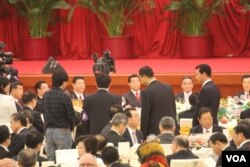 部分政治局常委出席国庆招待会(美国之音记者 东方拍摄)