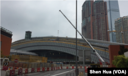 高铁西九龙站外观远眺。(美国之音记者申华 拍摄)