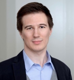 “透明国际”位于德国柏林的研究专家罗伯托·马丁内斯·库库奇卡(Roberto Martinez B. Kukutschka) (照片由本人提供)