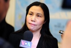 资料照:郭飞雄的妻子张青子在华盛顿接受美国之音采访。