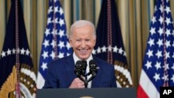 拜登2022年11月9日在白宫见记者就前一天举行的美国中期选举发表评论。(美联社)