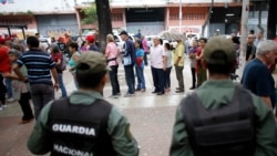 ဗင်နီဇွဲလား အတိုက်အခံ ဆန္ဒခံယူပွဲမှာ ပစ်ခတ်မှုဖြစ် ဗင်နီဇွဲလား အတိုက်အခံ ဆန္ဒခံယူပွဲမှာ ပစ်ခတ်မှုဖြစ်