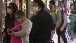 新冠疫情持续发展 人们产生了疲劳感 新冠疫情持续发展 人们产生了疲劳感